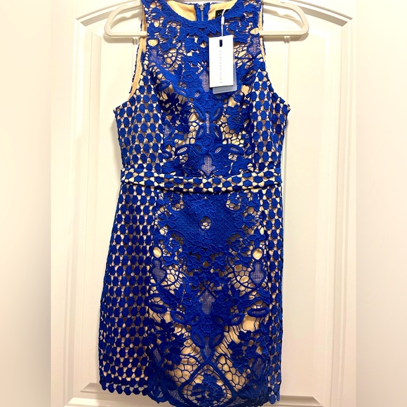 ENDLESS ROSE EMBROIDERED MINI DRESS - Picture 1 of 3